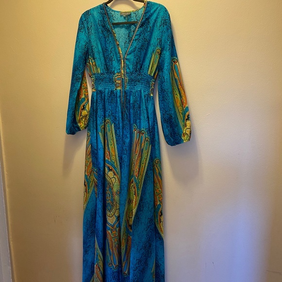 🎉HP🥳 Gracia Colorful Maxi Dress - Picture 2 of 10